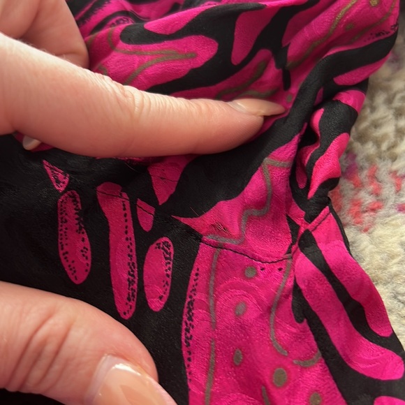 Vintage silk Christian Dior Separates floral blouse - read for condition - Picture 8 of 8